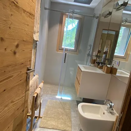 Апартаменти Bilocale Nuovo Chesa Arlas *