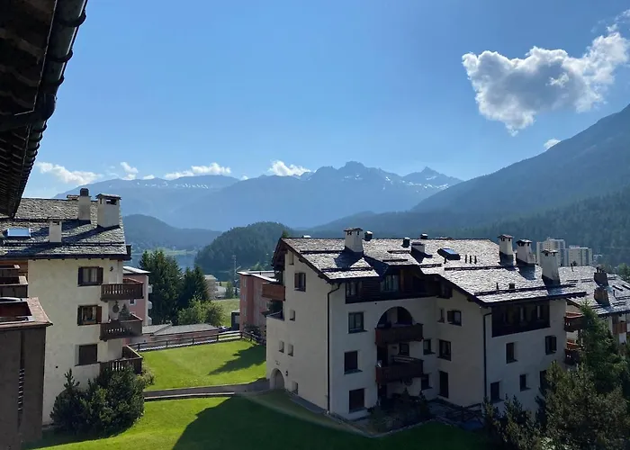 アパート Bilocale Nuovo Chesa Arlas *