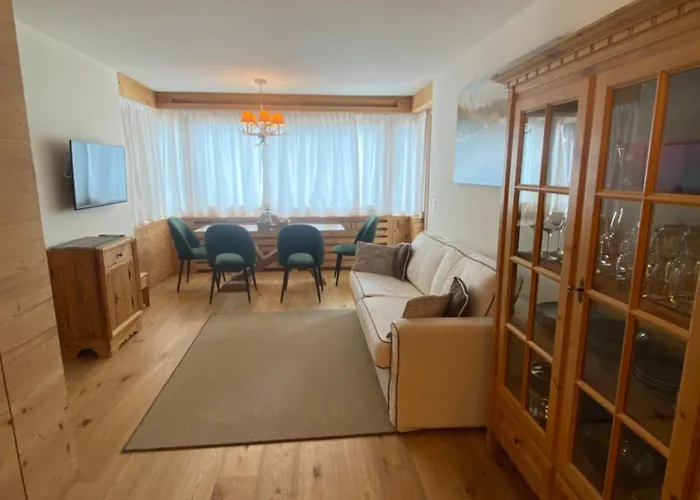 アパート Bilocale Nuovo Chesa Arlas